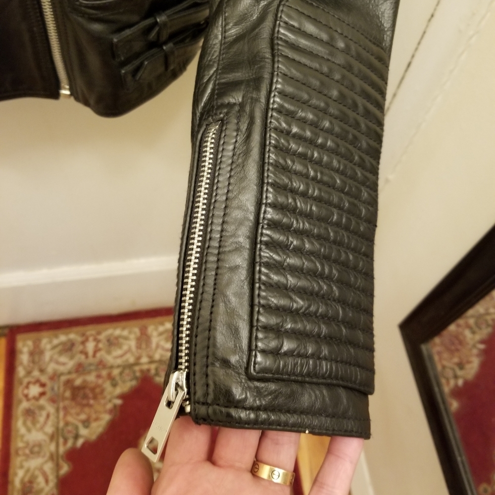 HOSTPICK!!! Burberry Jacket with Nova Check lining - Picture 9 of 14